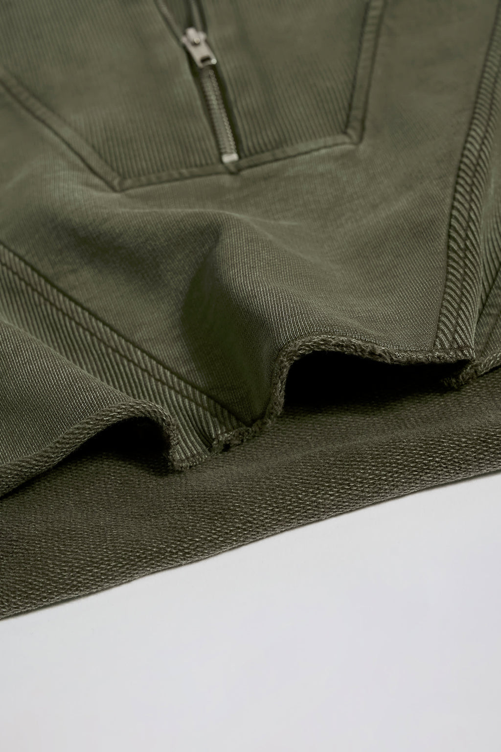 Acid Wash Cropped Sweatshirt in Light Green